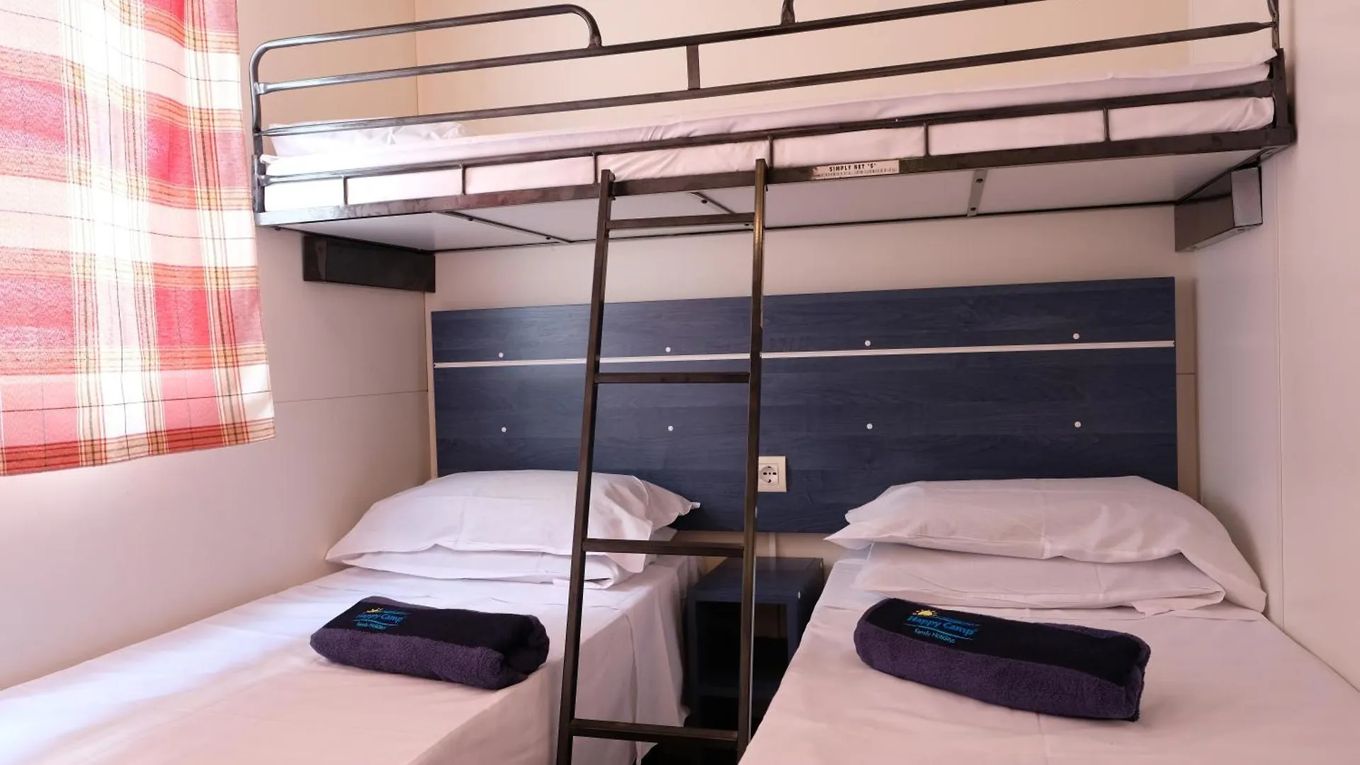 Happy Camp Mobile Homes In Selema Camping Santa Lucia  Campsite